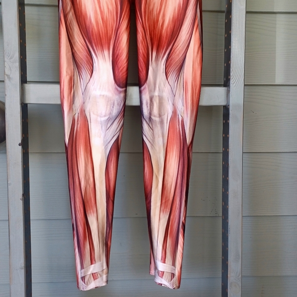 BlackMilk High-Waisted Supershine Muscled Leggings - Picture 11 of 14